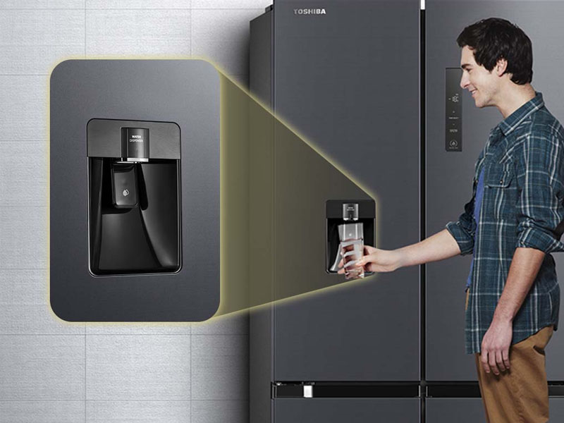 Dễ dàng lấy nước từ ngoài tiện lợi